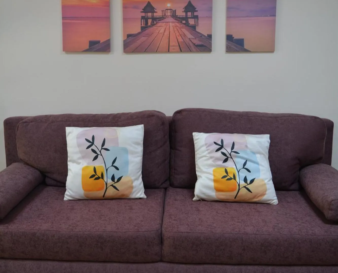 City Center Apartment With A Backyard 布尔加斯