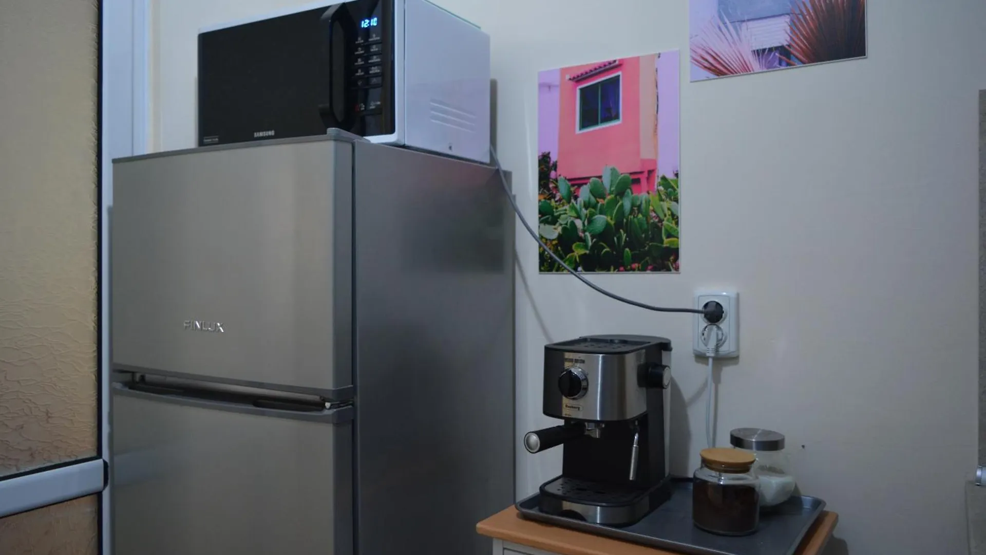 City Center Apartment With A Backyard 布尔加斯